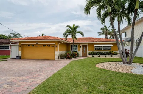 541 CRYSTAL DRIVE