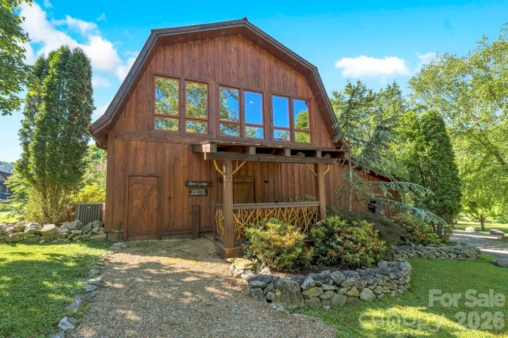 52 Eagle Cottage Lane #8 Banner Elk, NC 28604