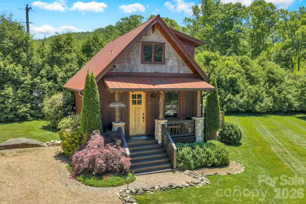 52 Eagle Cottage Lane #8 Banner Elk, NC 28604