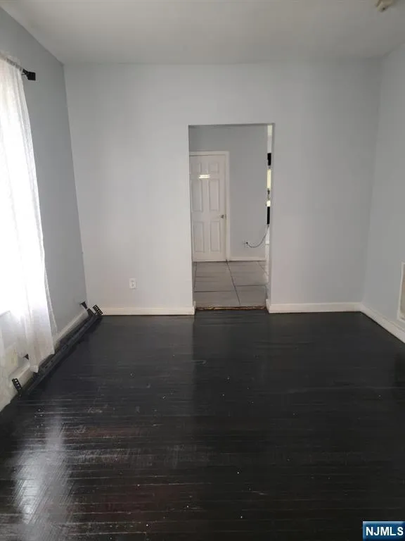 476 Laurel Street Orange, NJ 07050