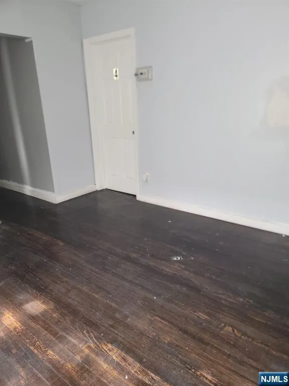 476 Laurel Street Orange, NJ 07050