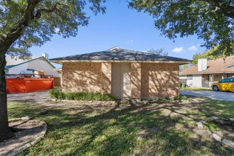1312 Zephyr Lane