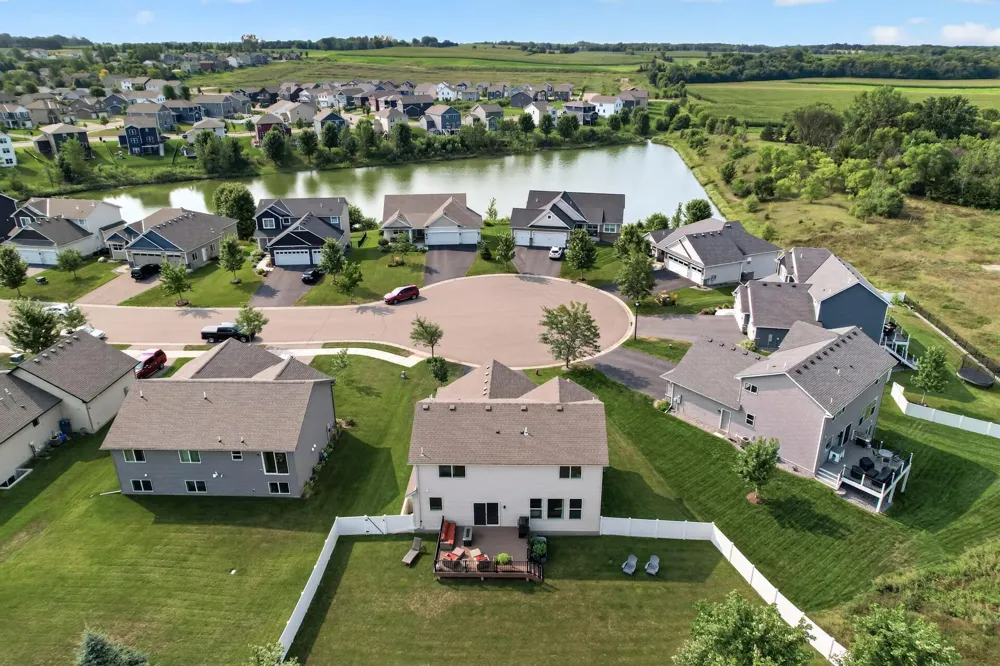 972 Forest Edge Circle Jordan, MN 55352