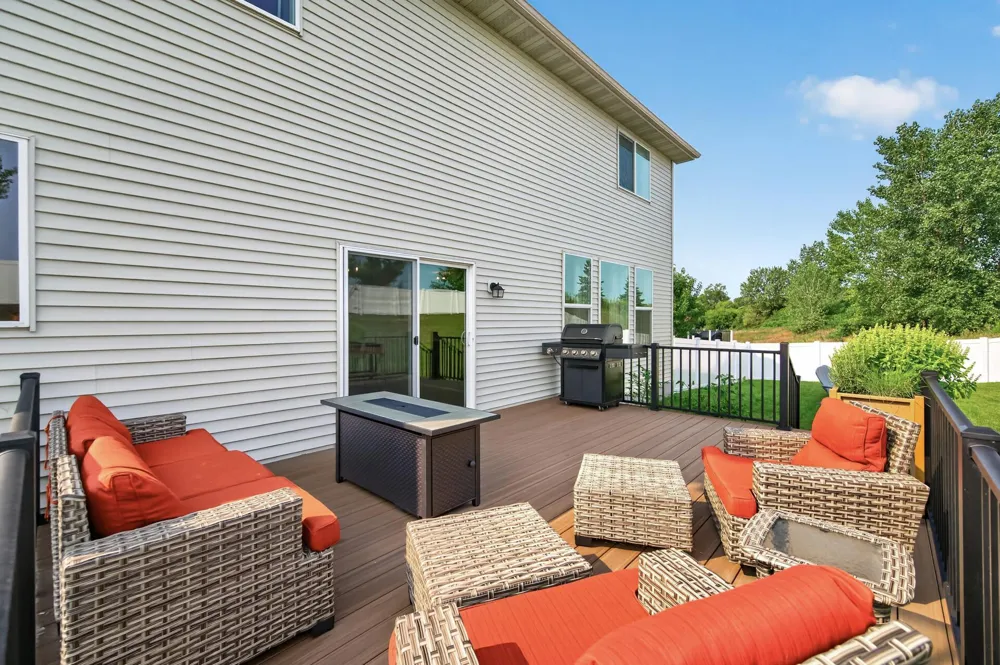 972 Forest Edge Circle Jordan, MN 55352