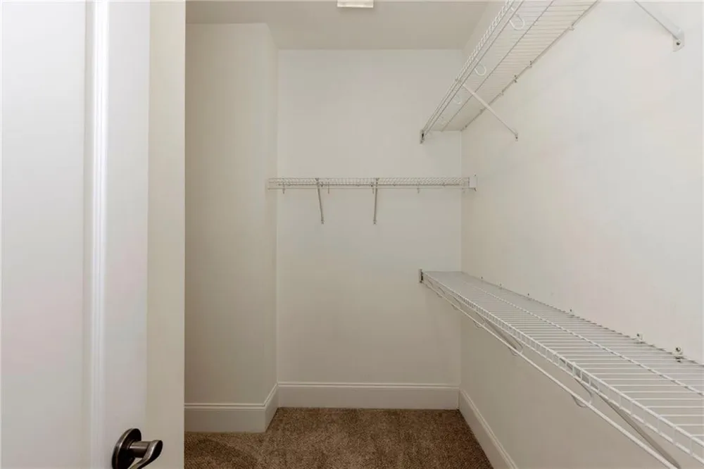 8720 Parker Place Roswell, GA 30076