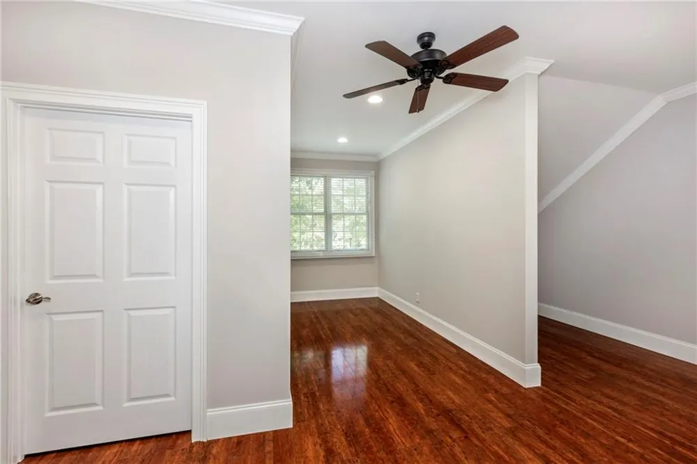 8720 Parker Place Roswell, GA 30076