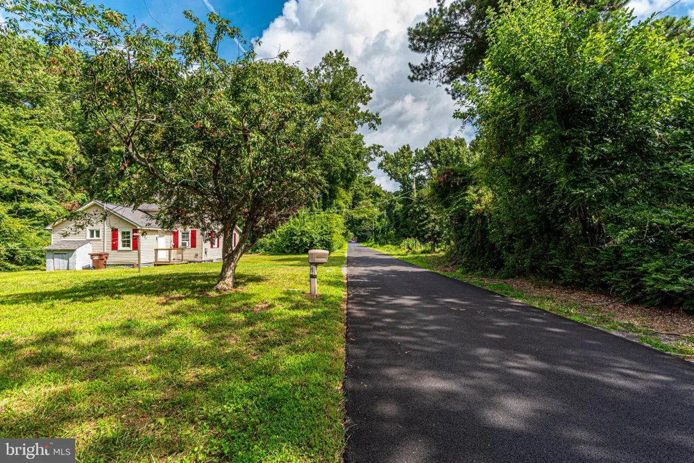 7676 MAPLE STREET Pittsville, MD 21850