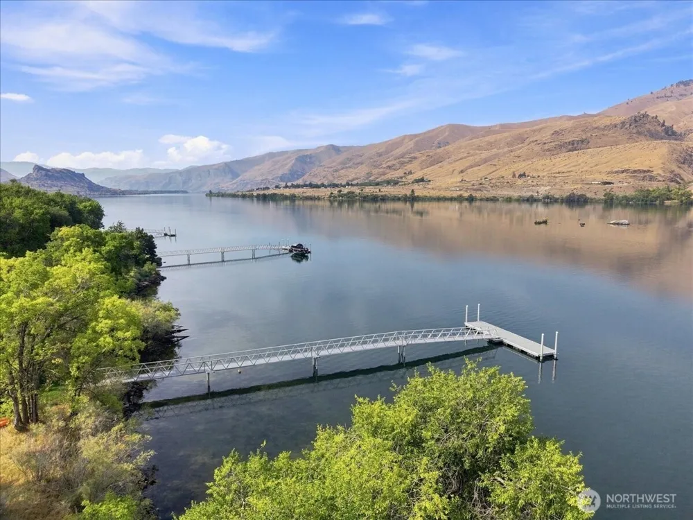 55 Shore Drive East Wenatchee, WA 98802