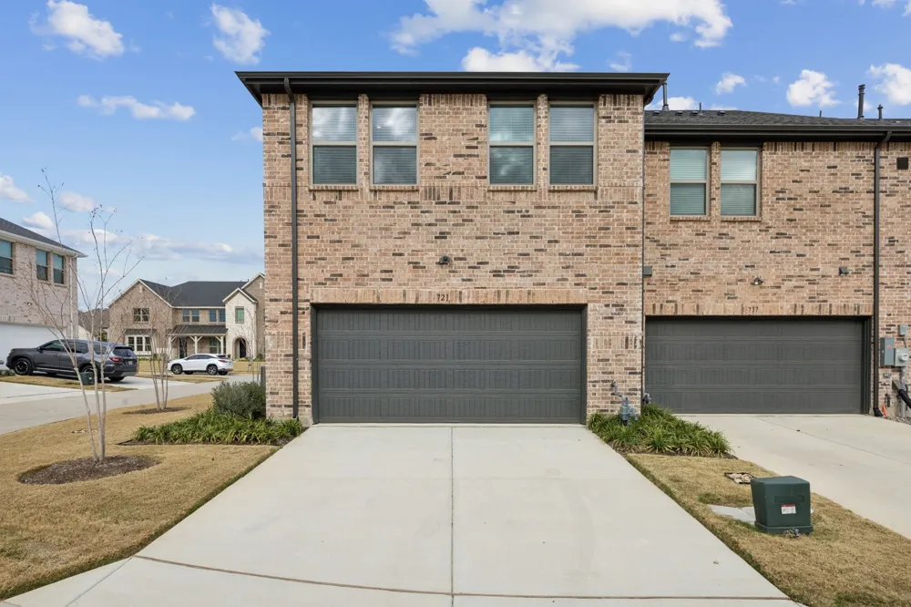 721 4th Street Argyle, TX 76226