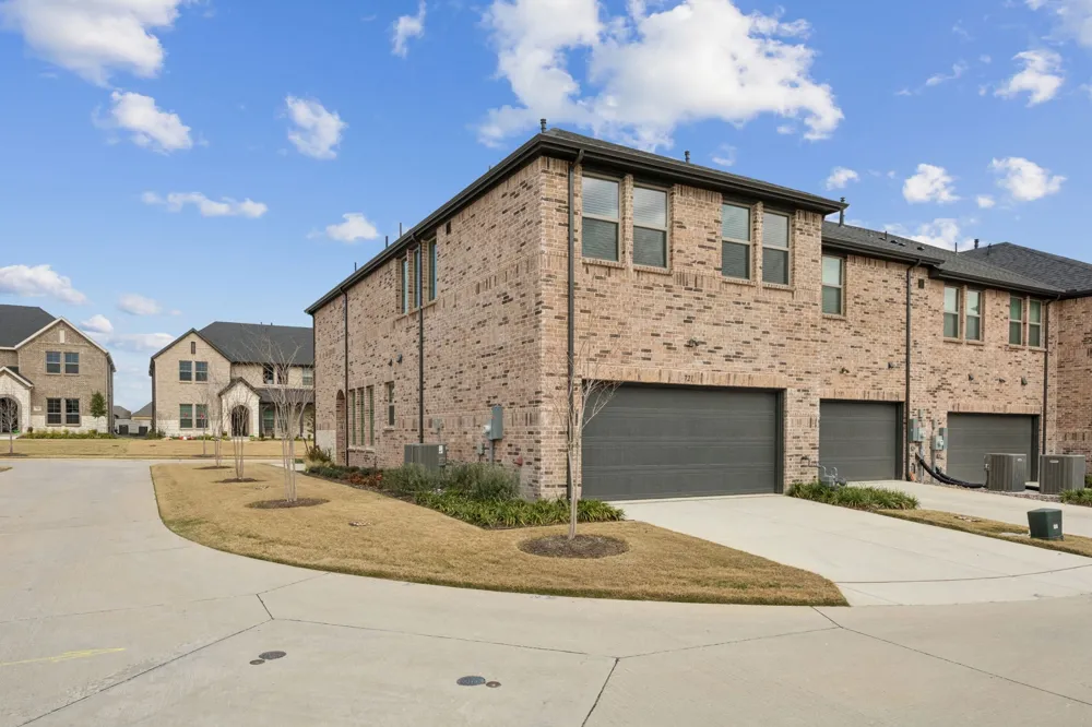 721 4th Street Argyle, TX 76226