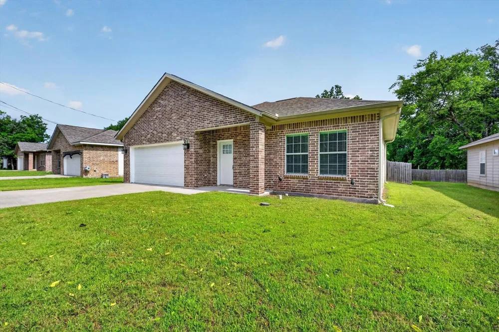 4404 Harris Street Greenville, TX 75401