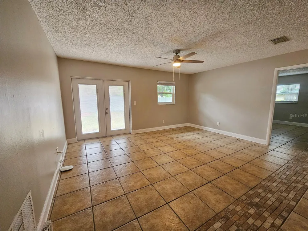 6092 BURCH STREET St Petersburg, FL 33709