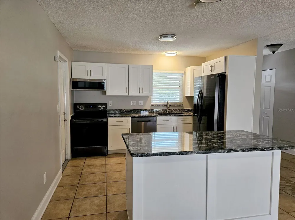 6092 BURCH STREET St Petersburg, FL 33709