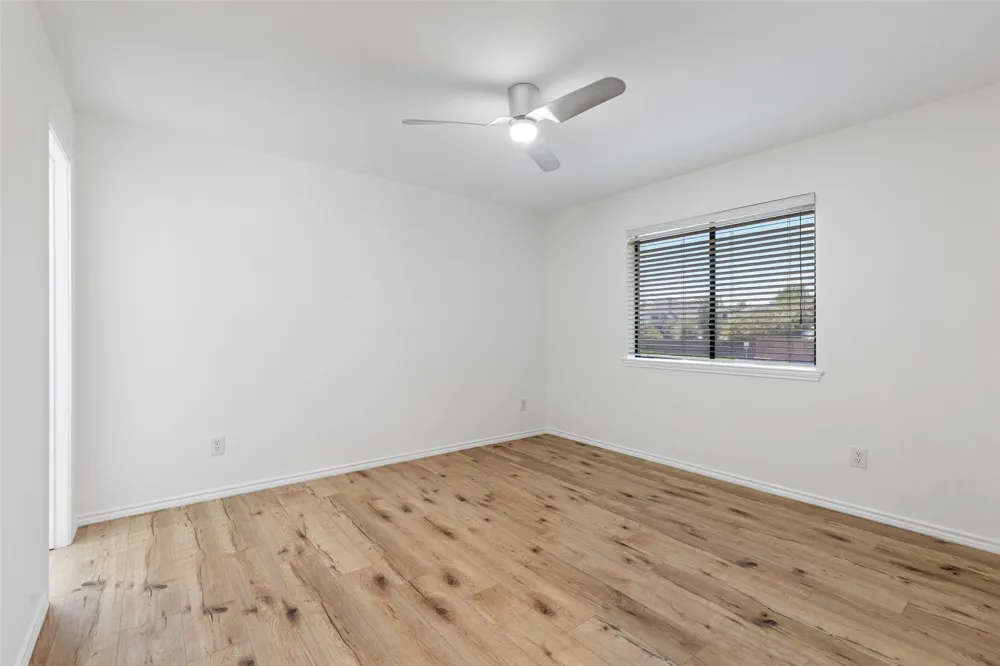 2601 Kimberly Drive Grapevine, TX 76051