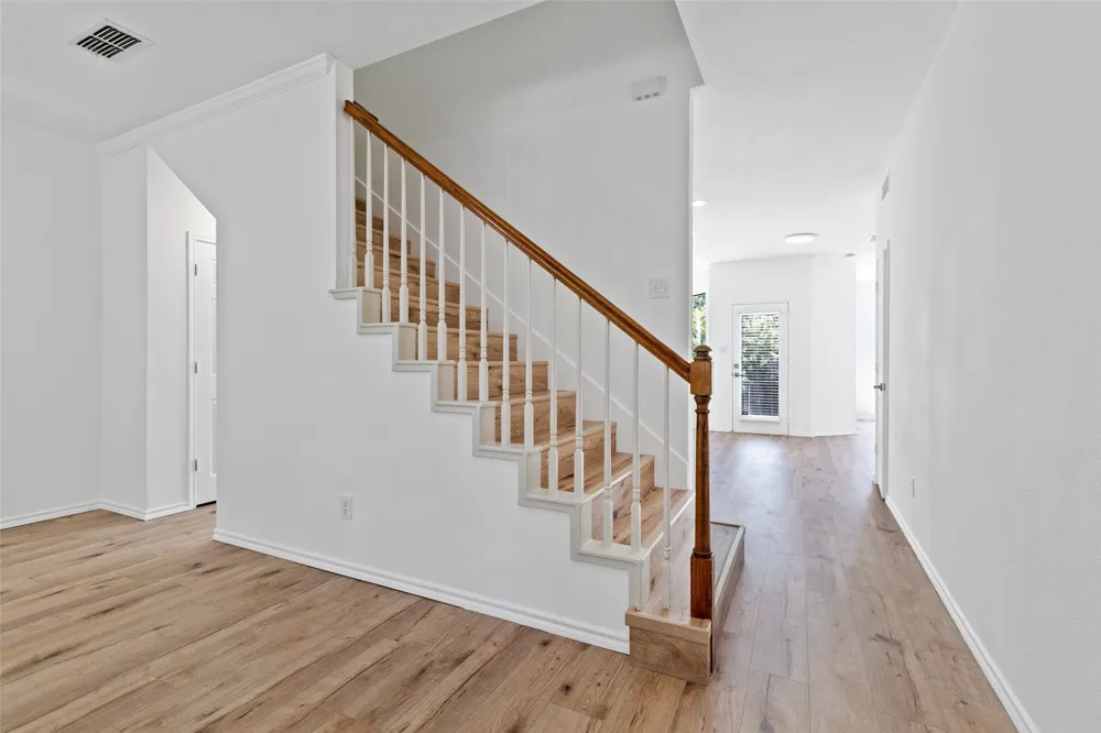 2601 Kimberly Drive Grapevine, TX 76051
