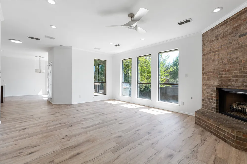 2601 Kimberly Drive Grapevine, TX 76051