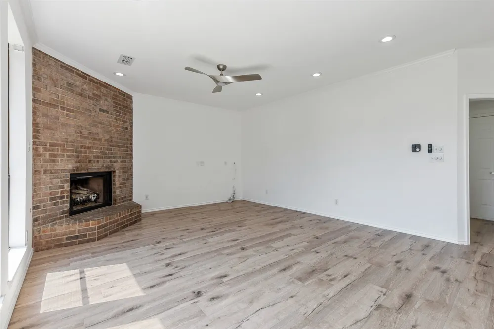2601 Kimberly Drive Grapevine, TX 76051