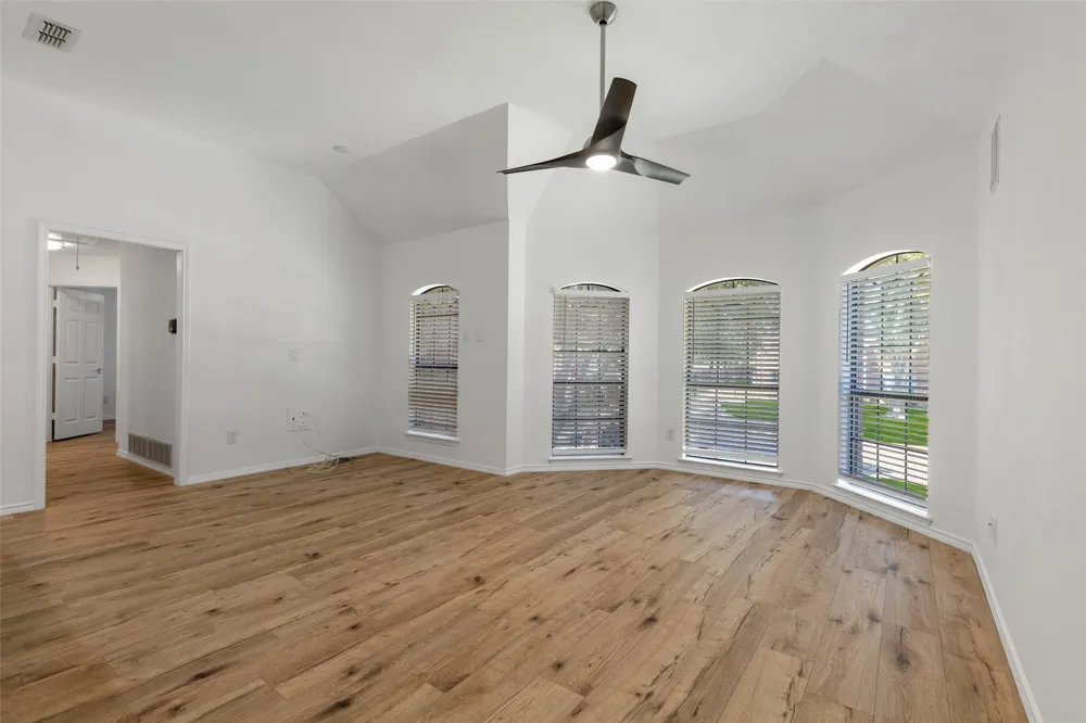 2601 Kimberly Drive Grapevine, TX 76051