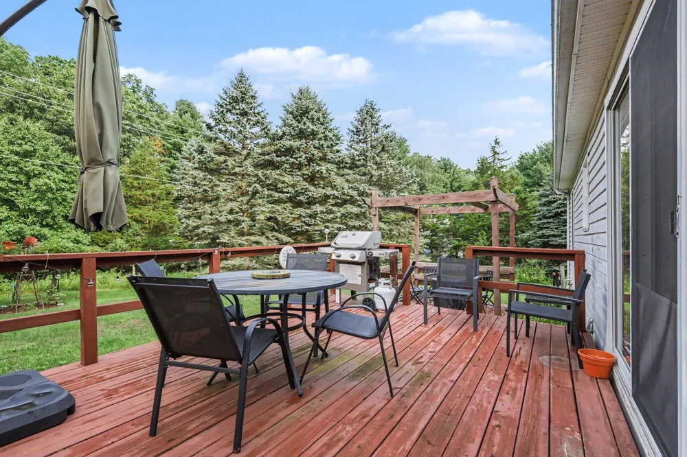 6525 McCords Avenue SE Alto, MI 49302