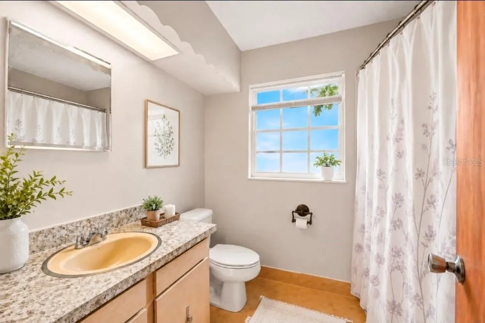 373 NW 95TH STREET ocala, FL 34475