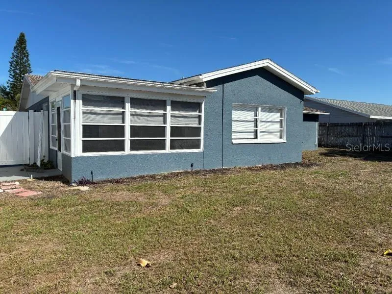 9425 LIDO LANE Port Richey, FL 34668