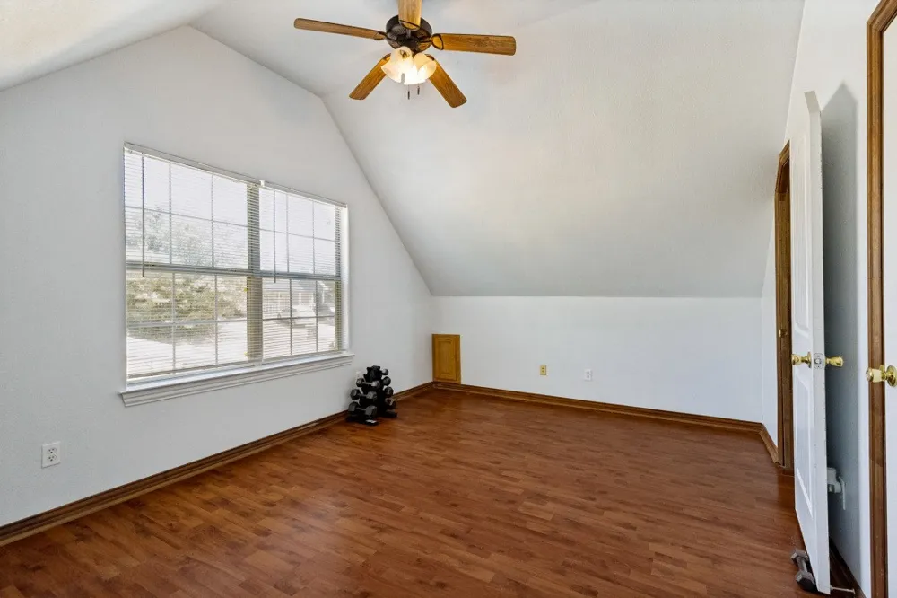 11001 Shady Oaks Drive Runaway Bay, TX 76426