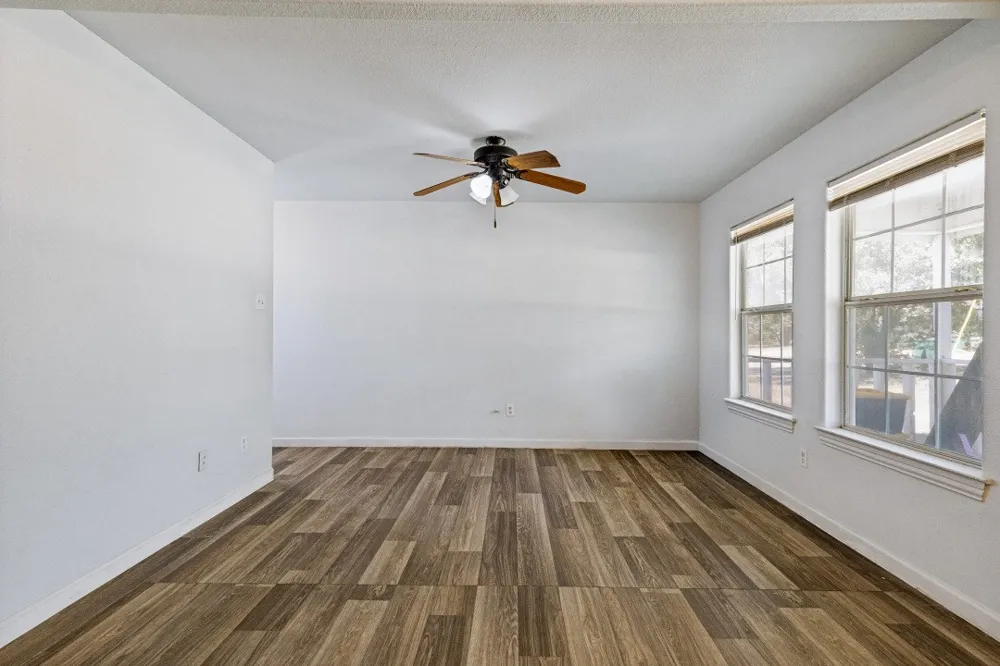 11001 Shady Oaks Drive Runaway Bay, TX 76426