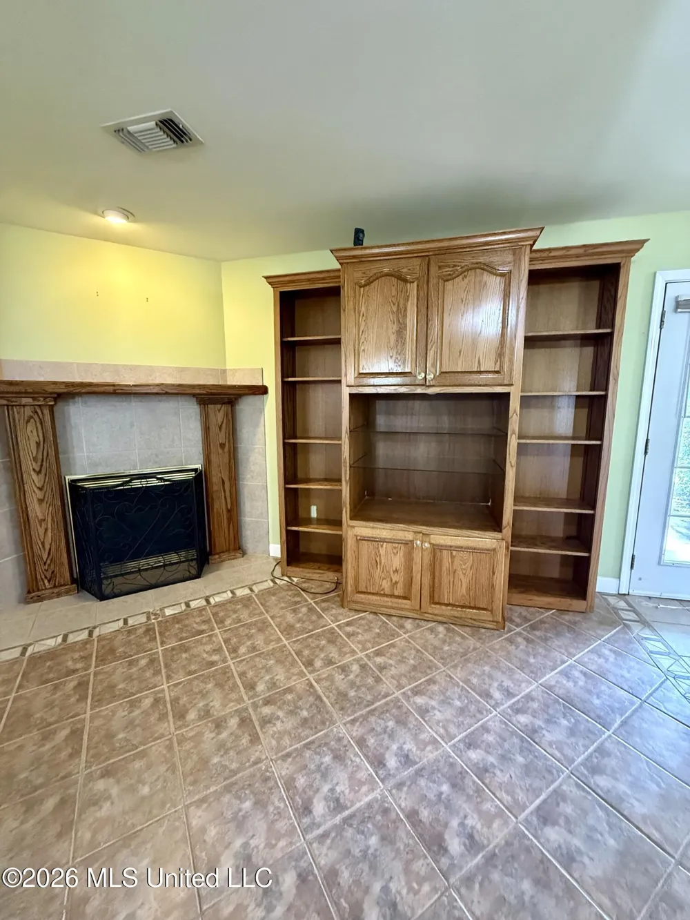 2504 Tampica Road Gautier, MS 39553