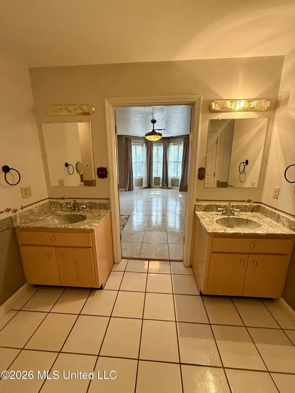 2504 Tampica Road Gautier, MS 39553