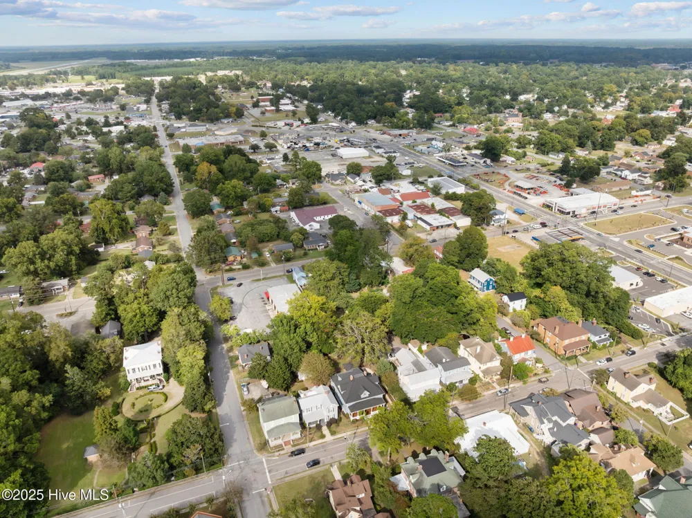 620 W 2nd Street Washington, NC 27889
