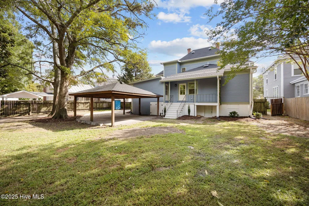 620 W 2nd Street Washington, NC 27889