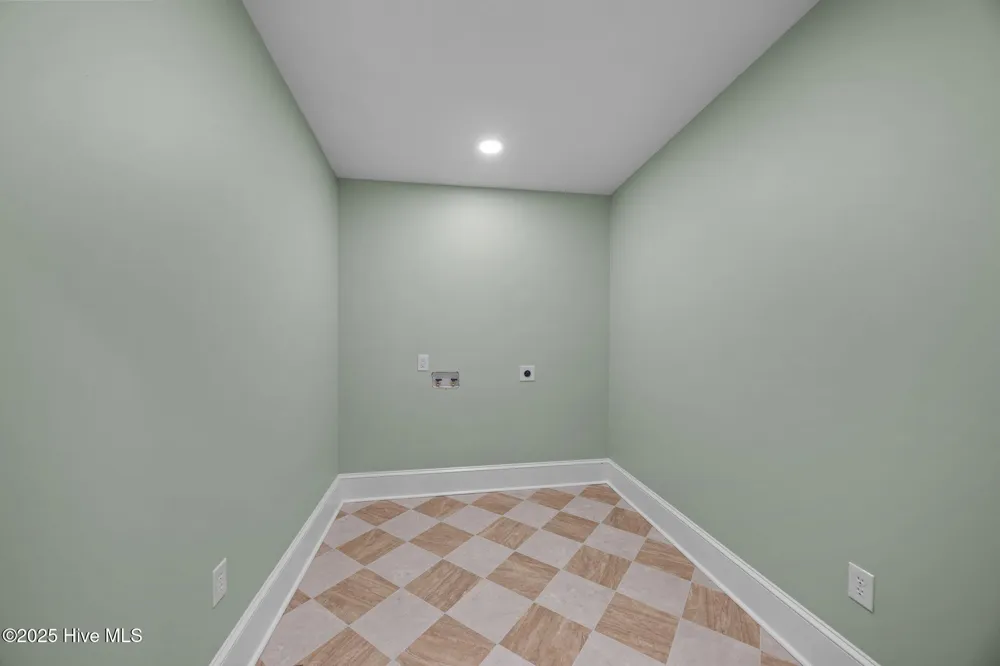 620 W 2nd Street Washington, NC 27889