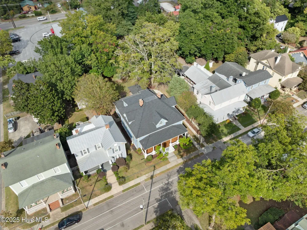 620 W 2nd Street Washington, NC 27889