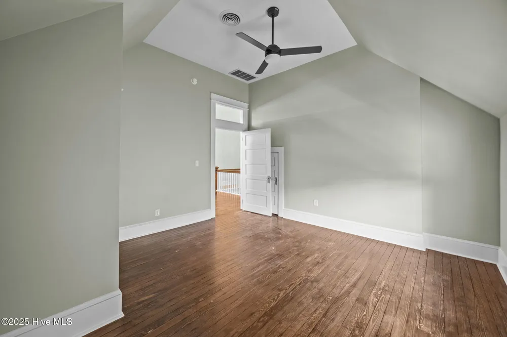620 W 2nd Street Washington, NC 27889