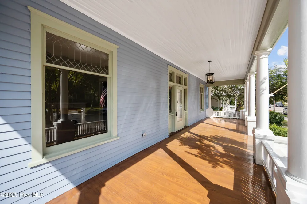 620 W 2nd Street Washington, NC 27889