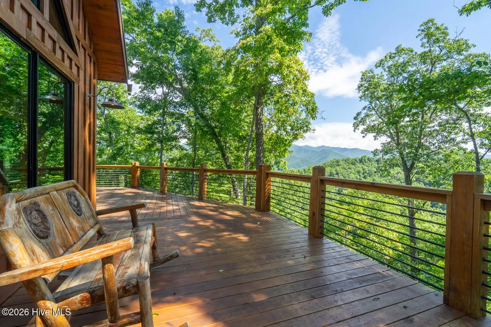 444 Look Out Point Bryson City, NC 28713