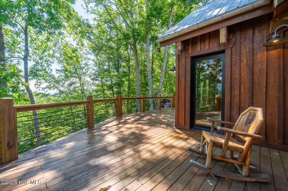 444 Look Out Point Bryson City, NC 28713