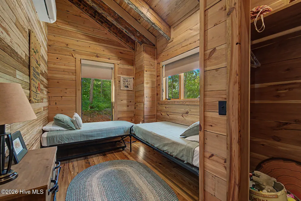 444 Look Out Point Bryson City, NC 28713