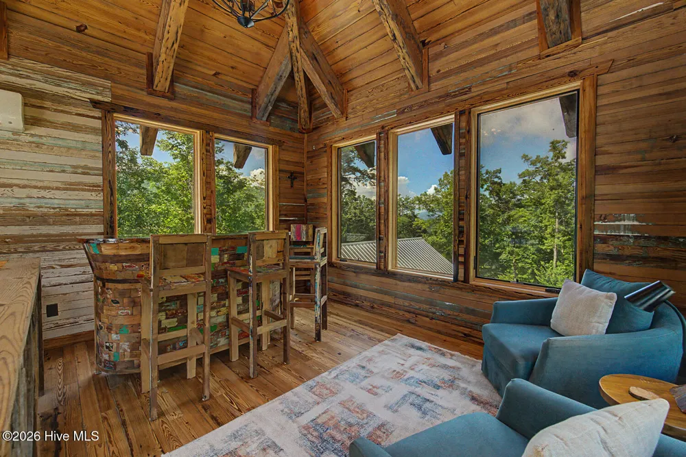 444 Look Out Point Bryson City, NC 28713
