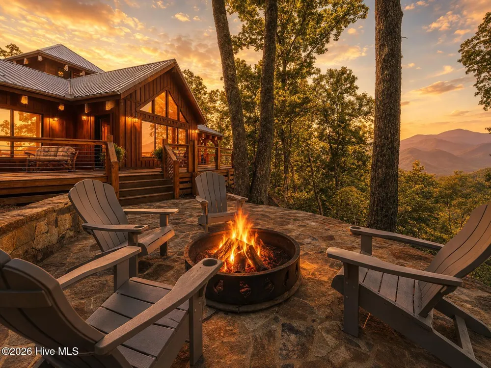 444 Look Out Point Bryson City, NC 28713