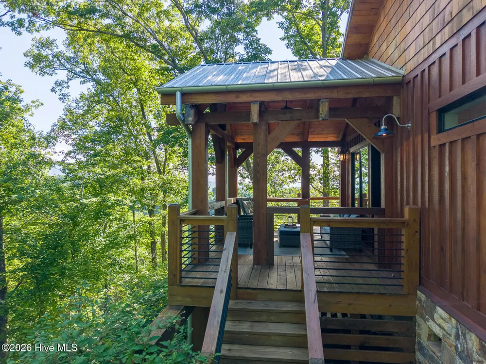 444 Look Out Point Bryson City, NC 28713