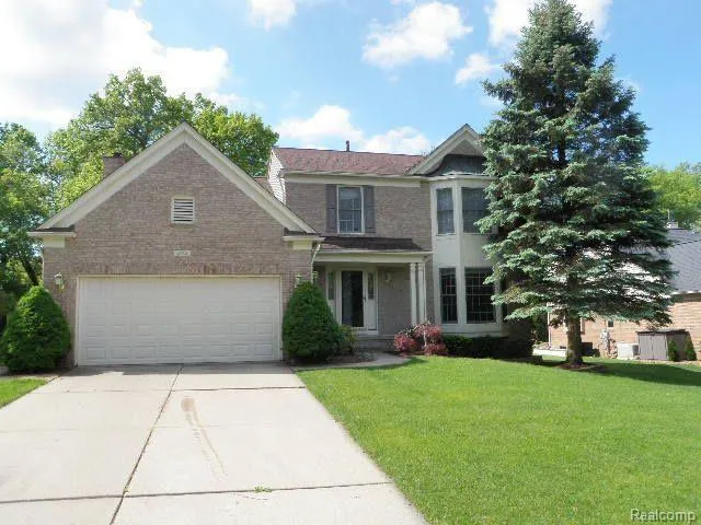 3743 ROLLING HILLS ROAD Orion Charter Township, MI 48359
