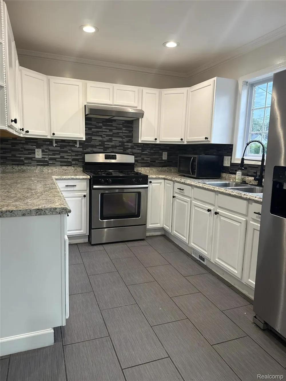3262 Harding Street Dearborn City, MI 48124