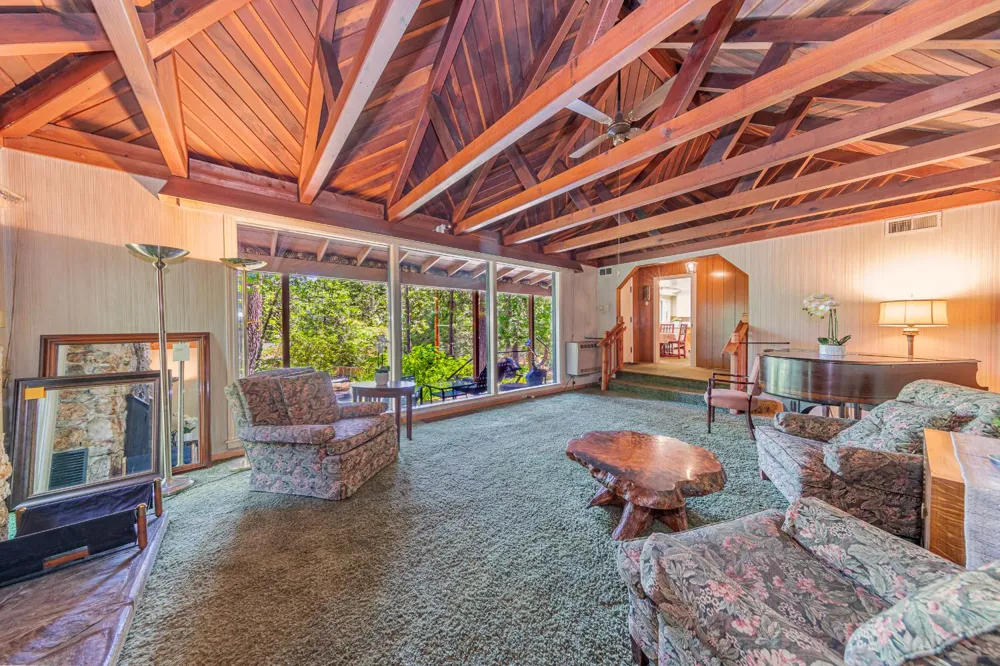 1173 Railroad Avenue Fish Camp, CA 93623
