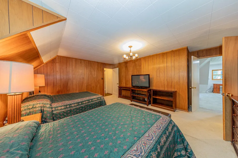 1173 Railroad Avenue Fish Camp, CA 93623
