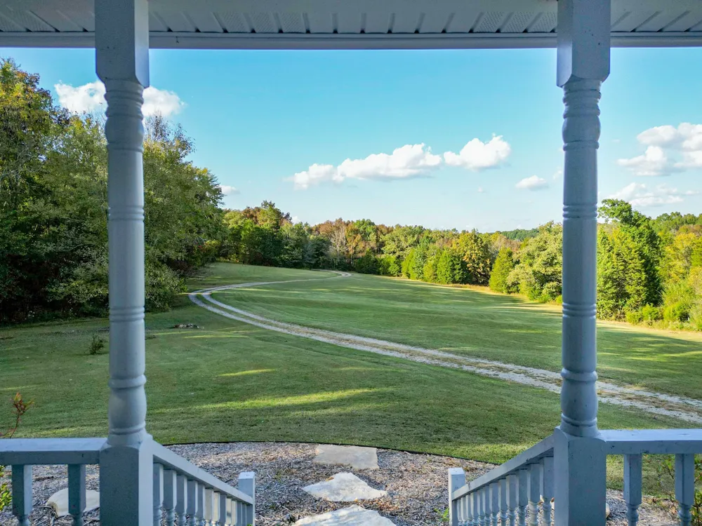 2100 Hill Station Rd Columbia, TN 38401