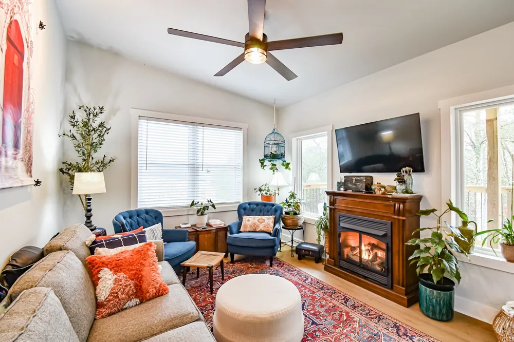 2100 Hill Station Rd Columbia, TN 38401