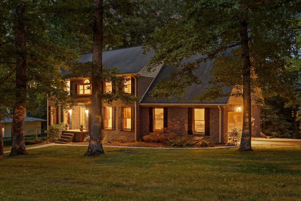 31 Mountain Cove Road Signal Mountain, TN 37377