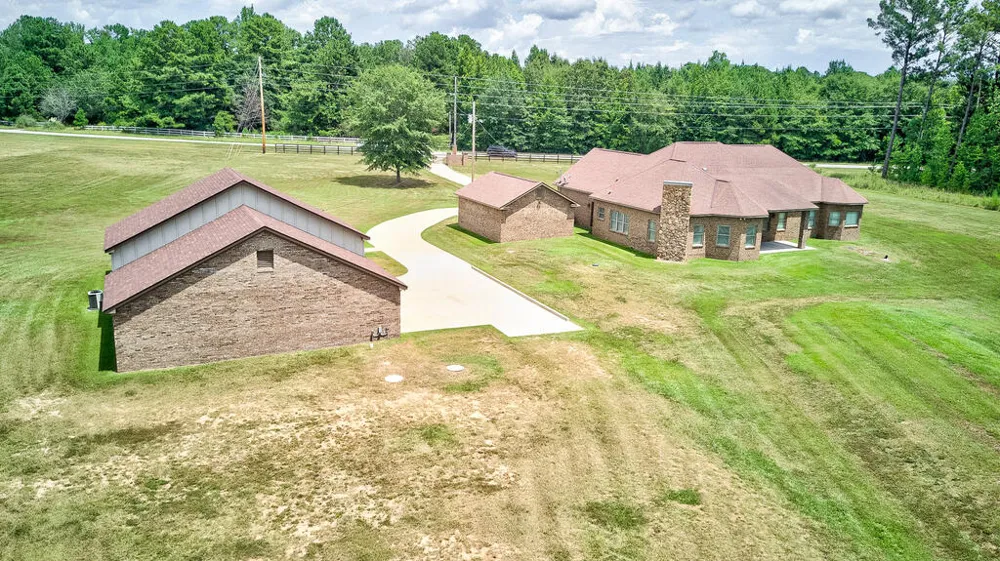 611 Padgetts Road Opelika, AL 36804