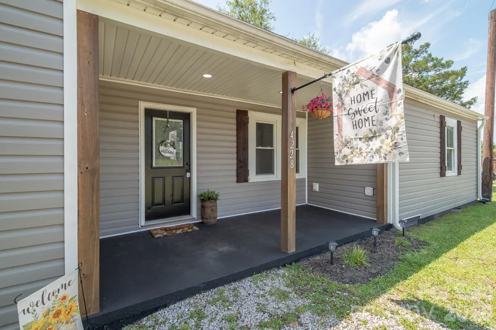 4228 Flat Creek Road Heath Springs, SC 29058